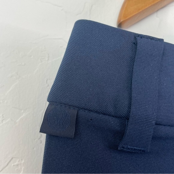 Lululemon Men’s 2021 Commission Relaxed Fit Short 11" *Warpstreme in Size 38 - Picture 7 of 15